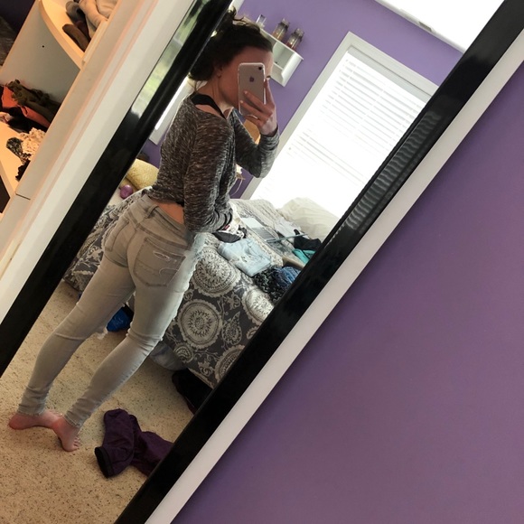 AMERICAN EAGLE RIPPED DISTRESSED SKINNY JEANS - Picture 3 of 11